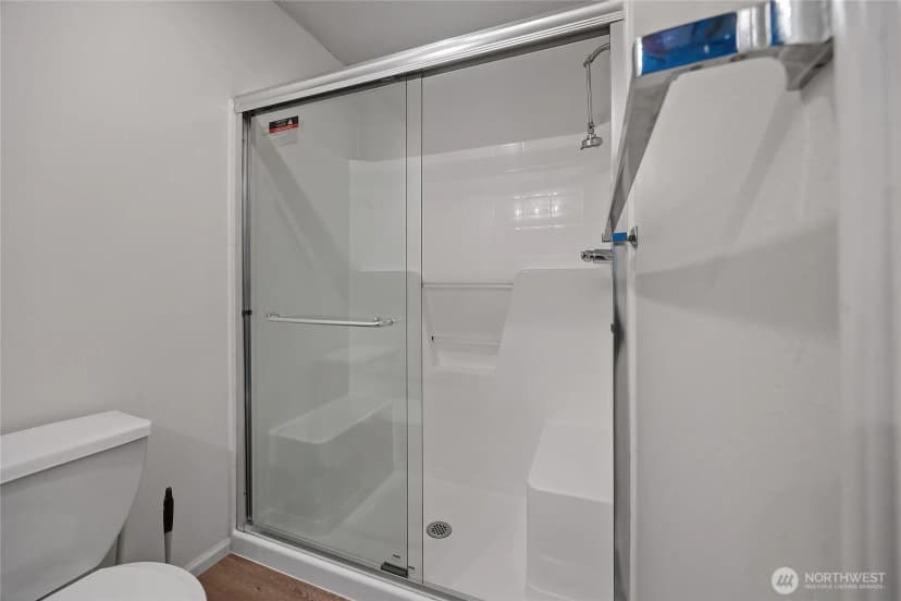 Property photo for 13000 Admiralty Way #j101, Everett photo 28