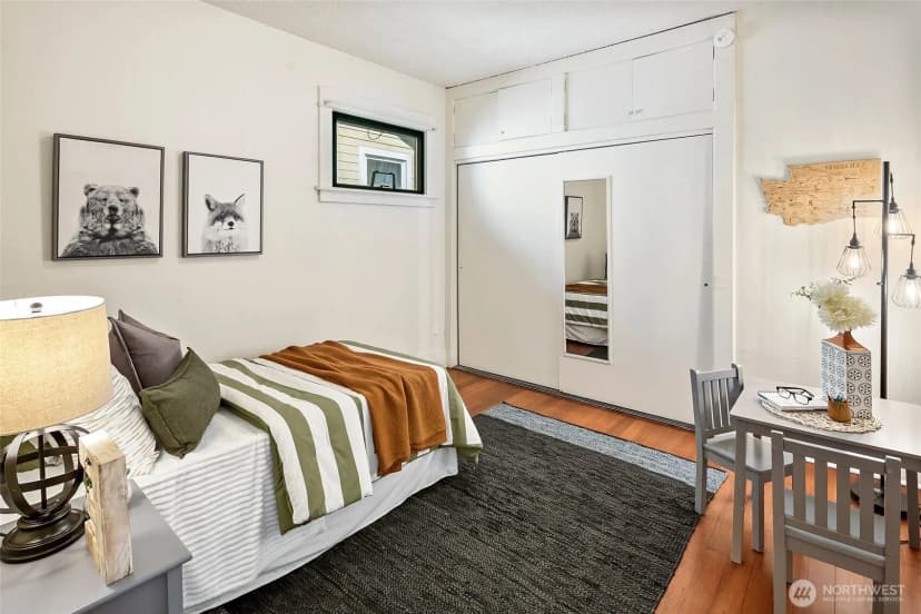 Property photo for 4743 5th Avenue Ne, Seattle photo 14