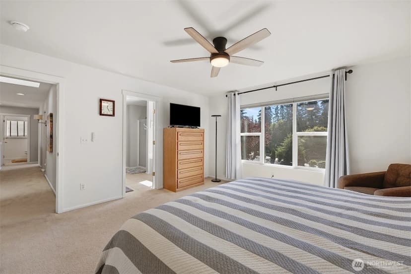 Property photo for 6410 63rd Street W, University Place photo 23