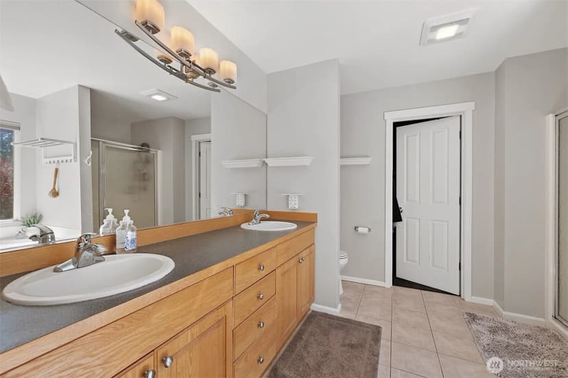 Property photo for 6410 63rd Street W, University Place photo 26