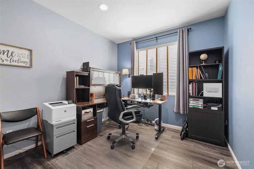 Property photo for 6410 63rd Street W, University Place photo 19