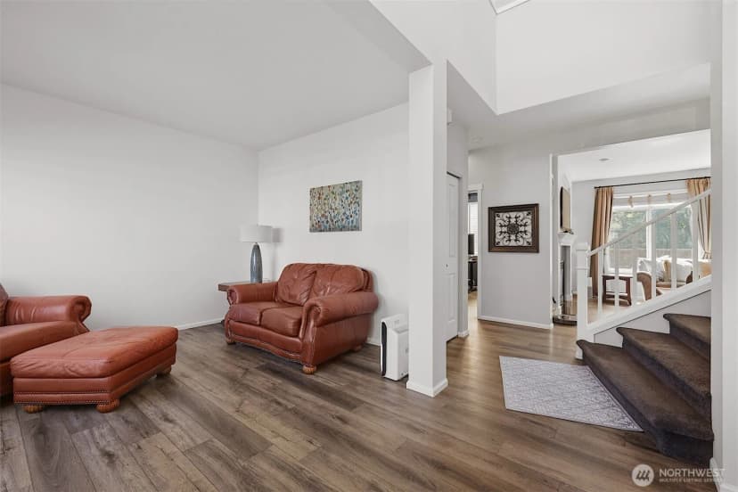 Property photo for 6410 63rd Street W, University Place photo 3