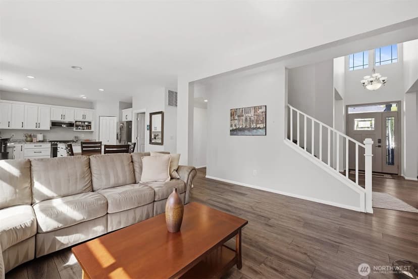 Property photo for 6410 63rd Street W, University Place photo 9