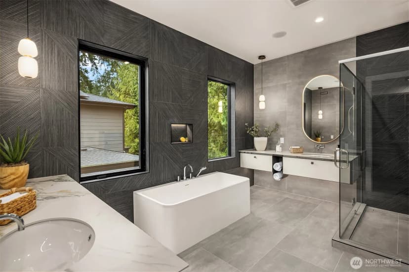 Property photo for 10656 Woodhaven Lane, Bellevue photo 23
