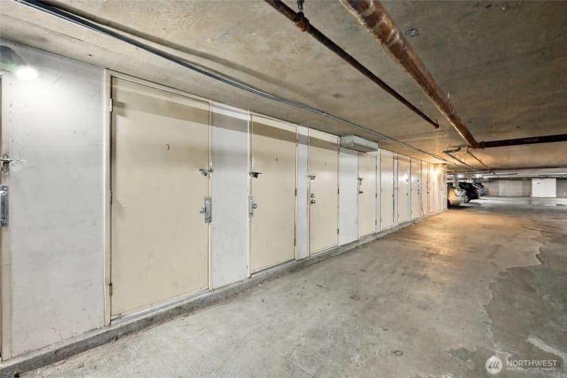 Property photo for 2152 N 112th Street N #409, Seattle photo 26