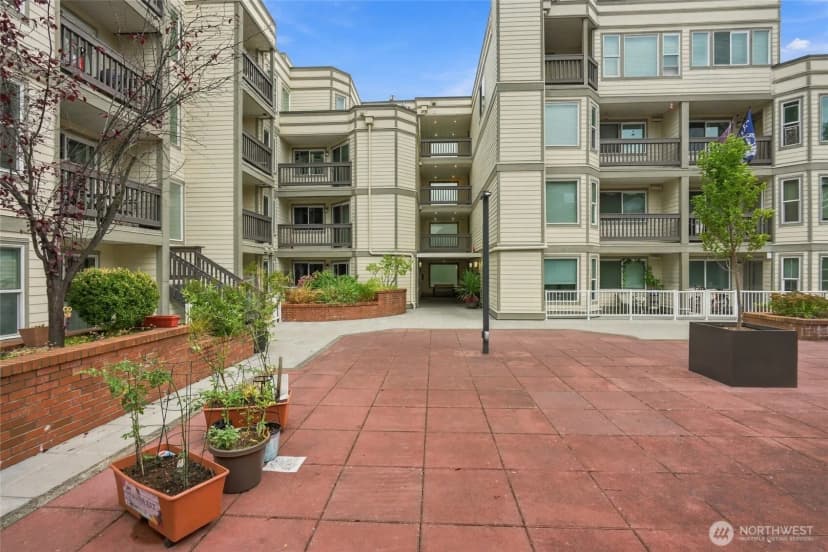 Property photo for 2152 N 112th Street N #409, Seattle photo 24
