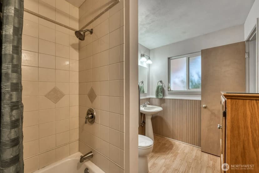 Property photo for 3119 Crystal Springs Road W, University Place photo 12