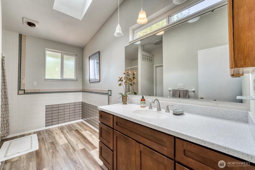 Property photo for 3119 Crystal Springs Road W, University Place photo 21