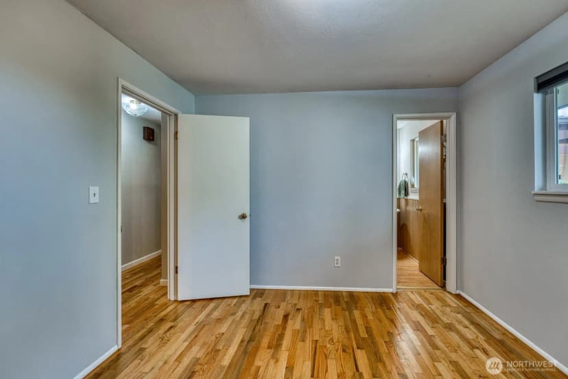 Property photo for 3119 Crystal Springs Road W, University Place photo 17
