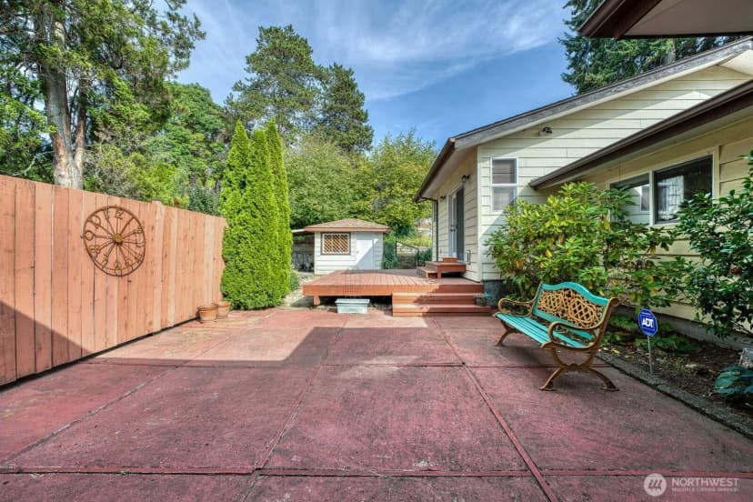 Property photo for 3119 Crystal Springs Road W, University Place photo 24