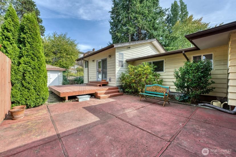 Property photo for 3119 Crystal Springs Road W, University Place photo 25