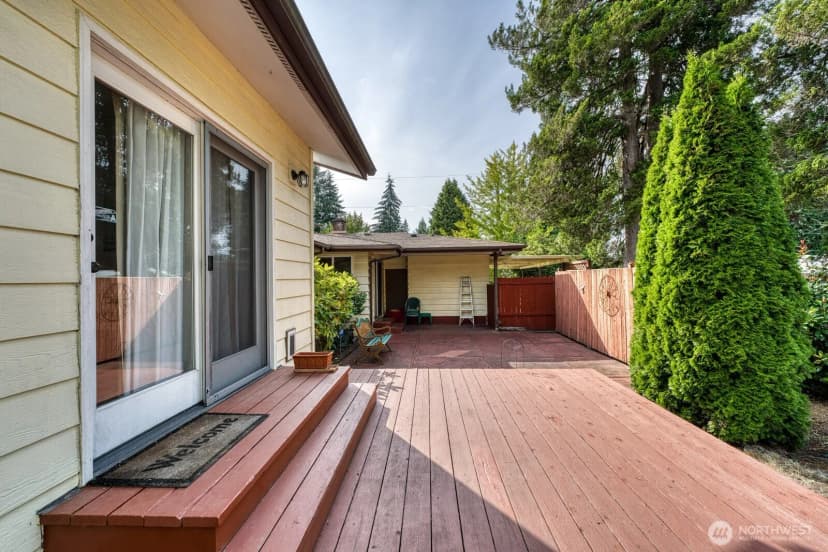 Property photo for 3119 Crystal Springs Road W, University Place photo 31