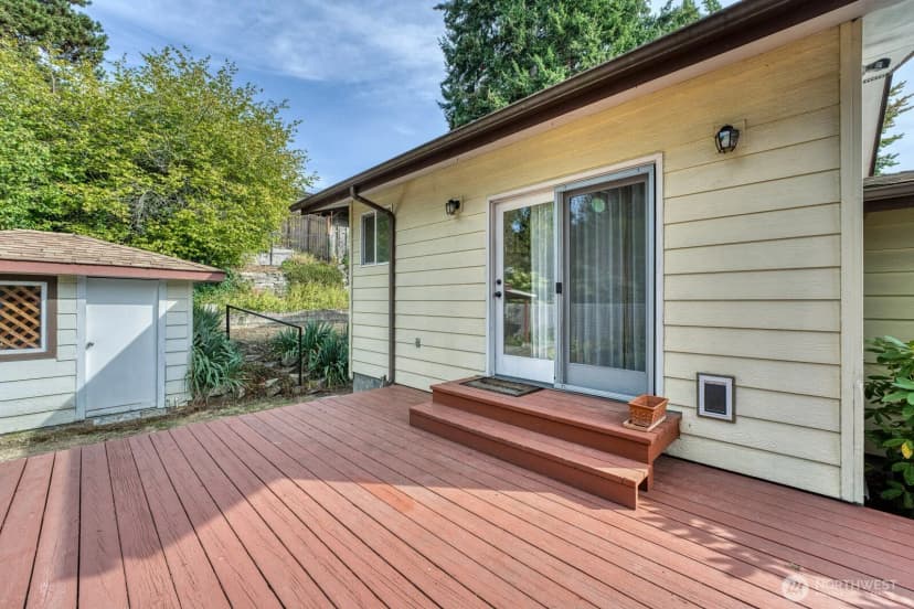 Property photo for 3119 Crystal Springs Road W, University Place photo 26