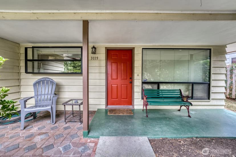 Property photo for 3119 Crystal Springs Road W, University Place photo 2