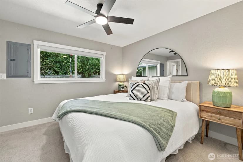 Property photo for 6542 24th Avenue Sw, Seattle photo 16