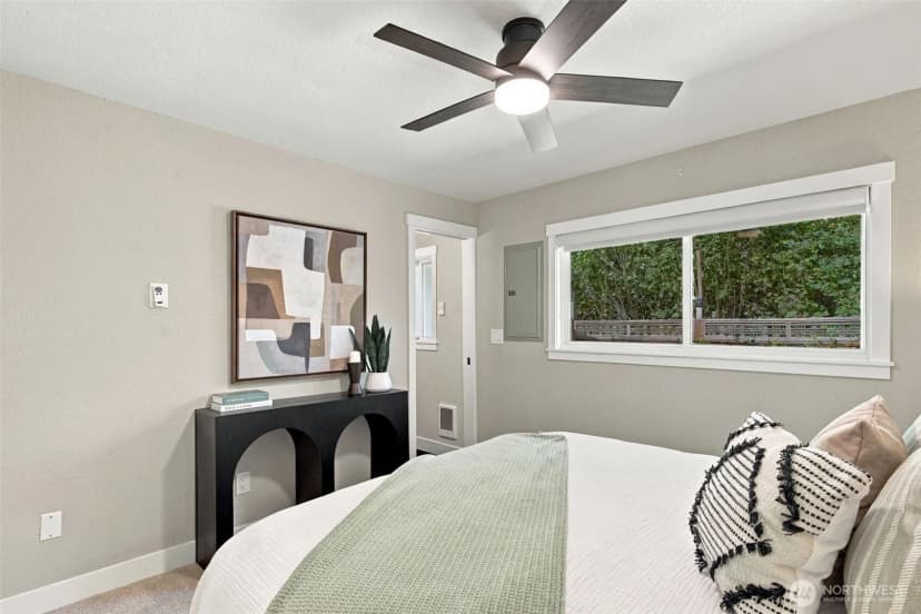 Property photo for 6542 24th Avenue Sw, Seattle photo 18