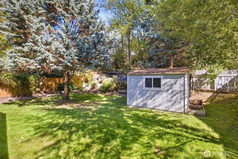 Property photo for 6542 24th Avenue Sw, Seattle photo 28