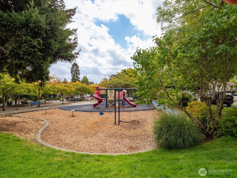 Property photo for 4347 Jill Place S, Seattle photo 30
