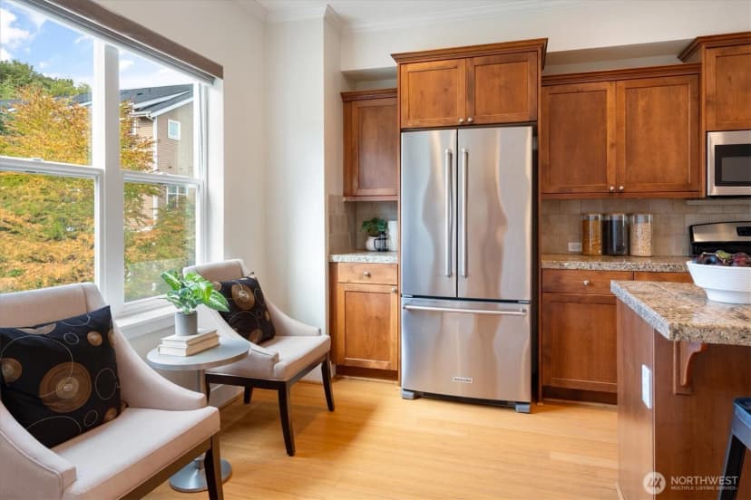 Property photo for 4347 Jill Place S, Seattle photo 5