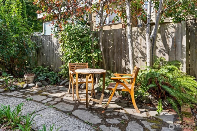 Property photo for 1923 15th Avenue S, Seattle photo 37