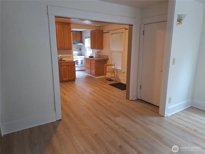 Property photo for 1923 15th Avenue S, Seattle photo 29