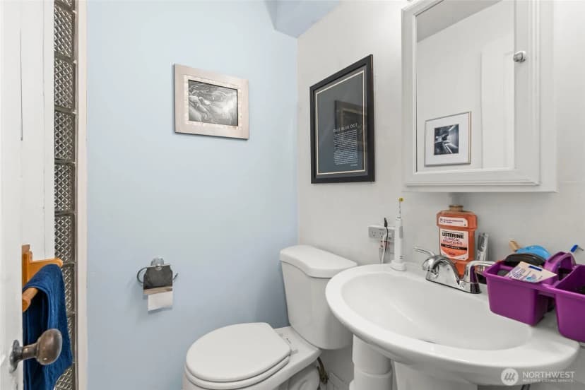 Property photo for 1923 15th Avenue S, Seattle photo 35
