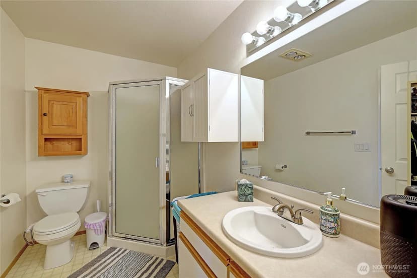 Property photo for 4017 165th Place Ne #b, Arlington photo 13