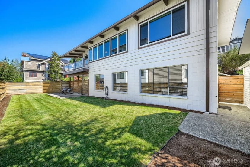 Property photo for 3627 Wells Avenue N, Renton photo 36