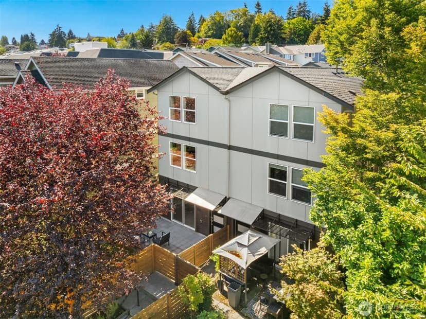 Property photo for 3627 Gilman Avenue W, Seattle photo 3