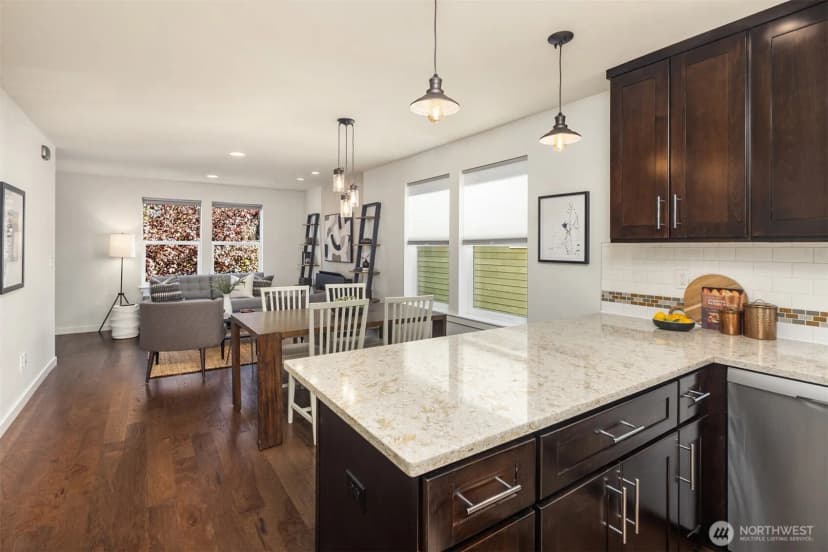 Property photo for 3627 Gilman Avenue W, Seattle photo 11