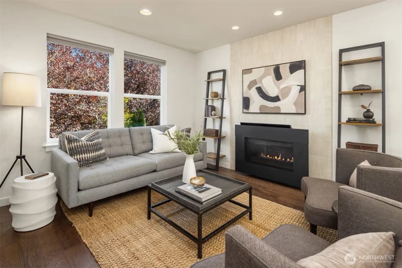 Property photo for 3627 Gilman Avenue W, Seattle photo 6