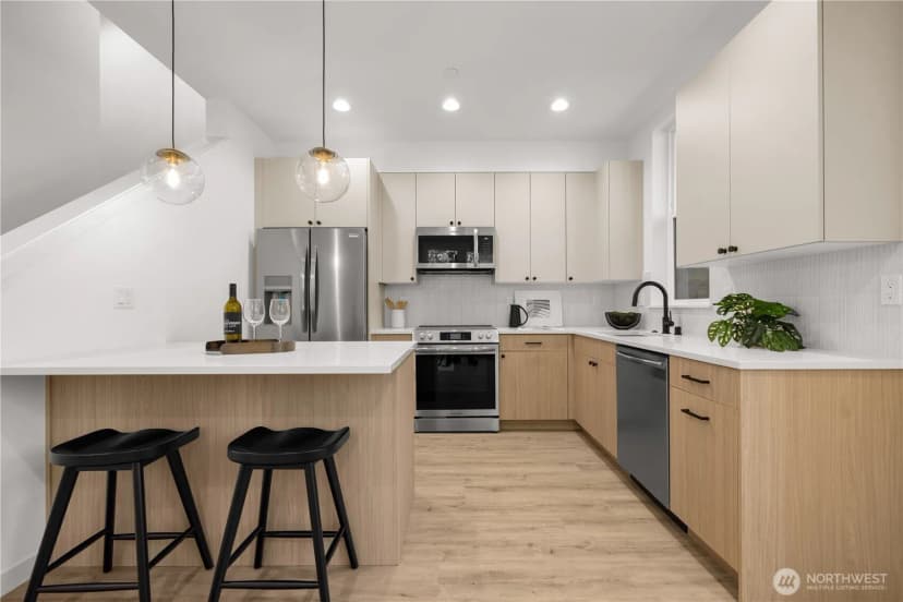 Property photo for 1138 A Nw 57th Street, Seattle photo 7
