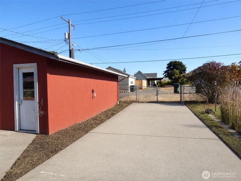 Property photo for 1209 E 5th Street, Port Angeles photo 31