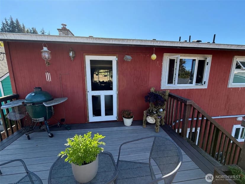 Property photo for 1209 E 5th Street, Port Angeles photo 14