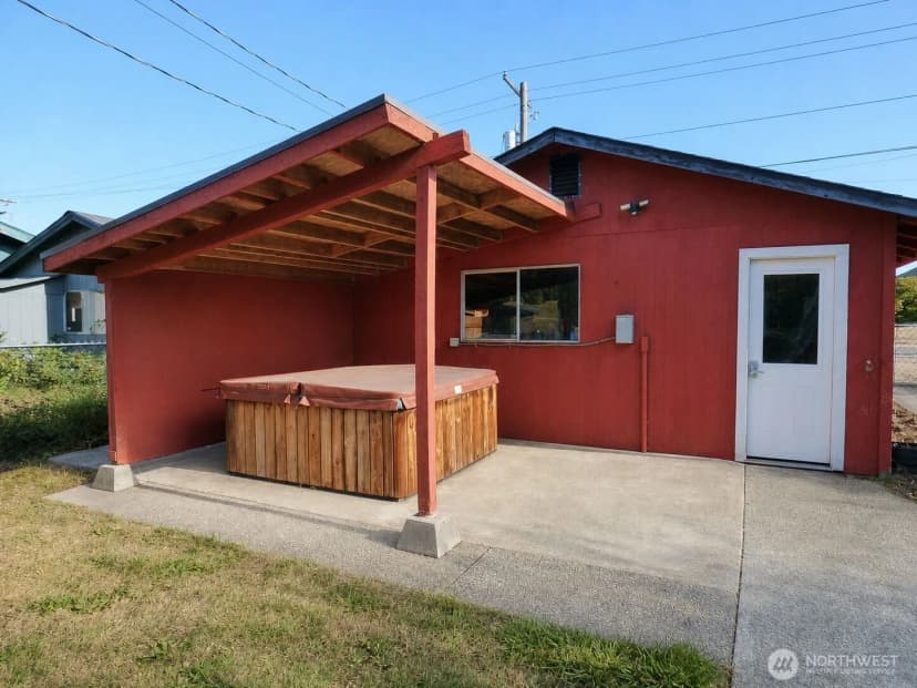 Property photo for 1209 E 5th Street, Port Angeles photo 28