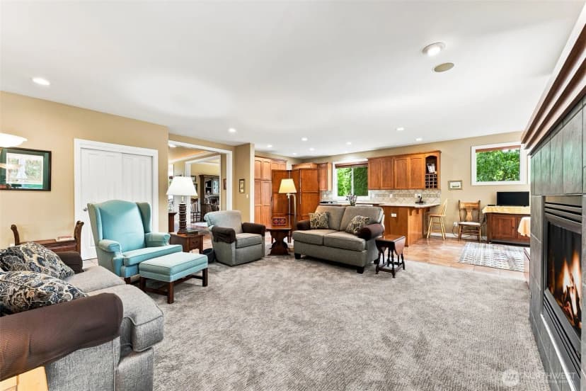Property photo for 1106 15th Avenue Sw, Puyallup photo 13