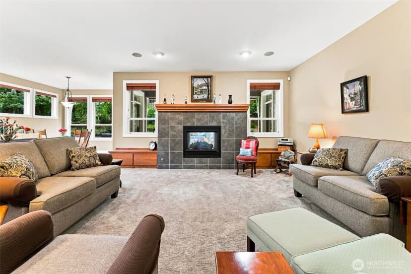 Property photo for 1106 15th Avenue Sw, Puyallup photo 12