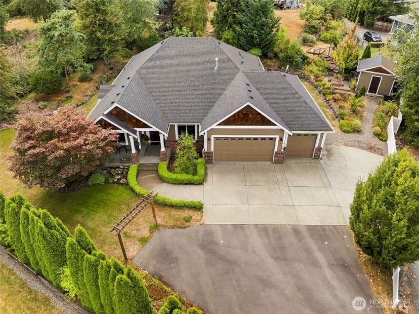 Property photo for 1106 15th Avenue Sw, Puyallup