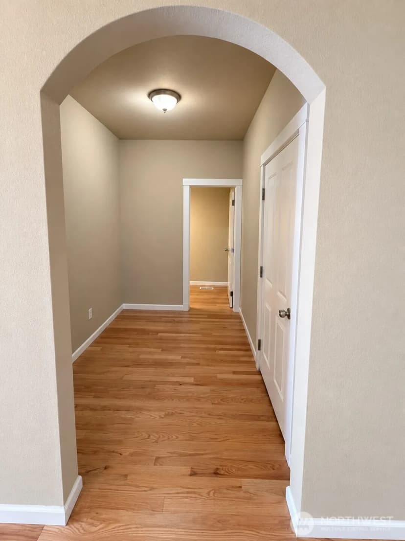 Property photo for 18608 111th Avenue Ct E, Puyallup photo 16
