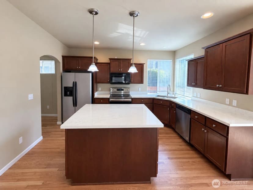 Property photo for 18608 111th Avenue Ct E, Puyallup photo 9