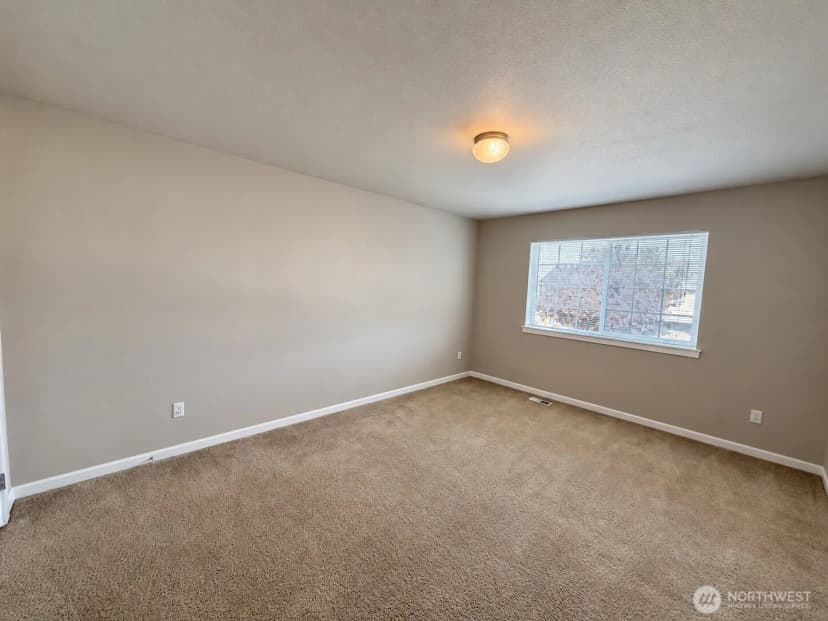 Property photo for 18608 111th Avenue Ct E, Puyallup photo 33