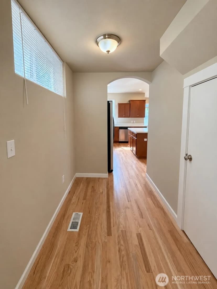 Property photo for 18608 111th Avenue Ct E, Puyallup photo 7