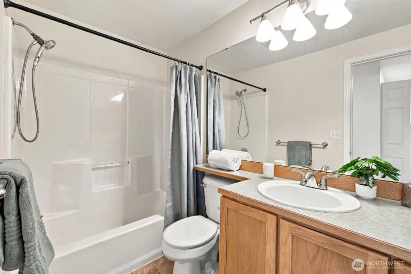 Property photo for 8828 238th Street Sw #d, Edmonds photo 23