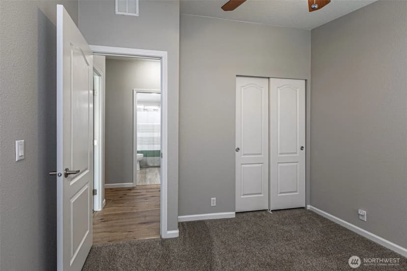 Property photo for 17712 19th Avenue Ct E, Spanaway photo 20