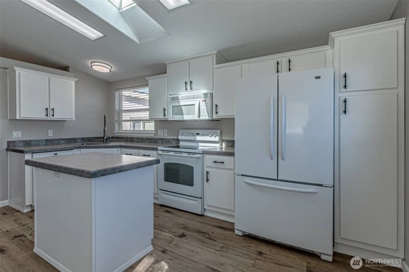 Property photo for 17712 19th Avenue Ct E, Spanaway photo 16