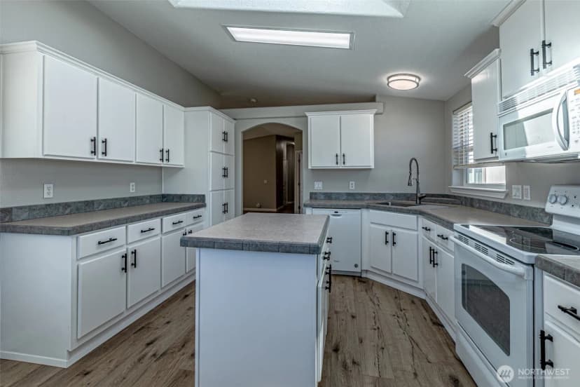 Property photo for 17712 19th Avenue Ct E, Spanaway photo 15
