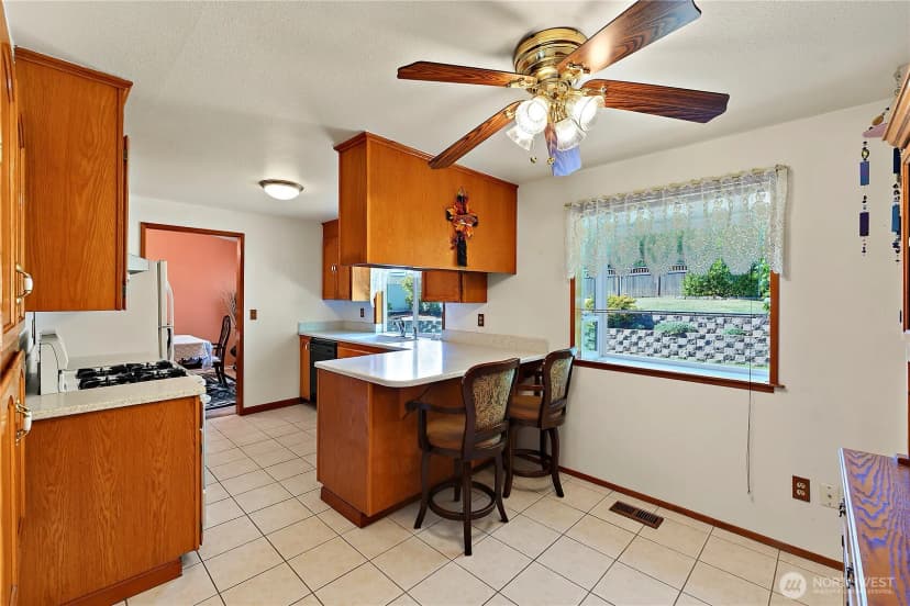 Property photo for 10210 63rd Avenue Ct E, Puyallup photo 13
