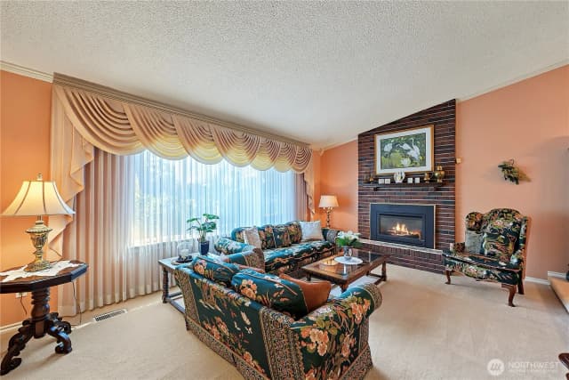 Property photo for 10210 63rd Avenue Ct E, Puyallup photo 5