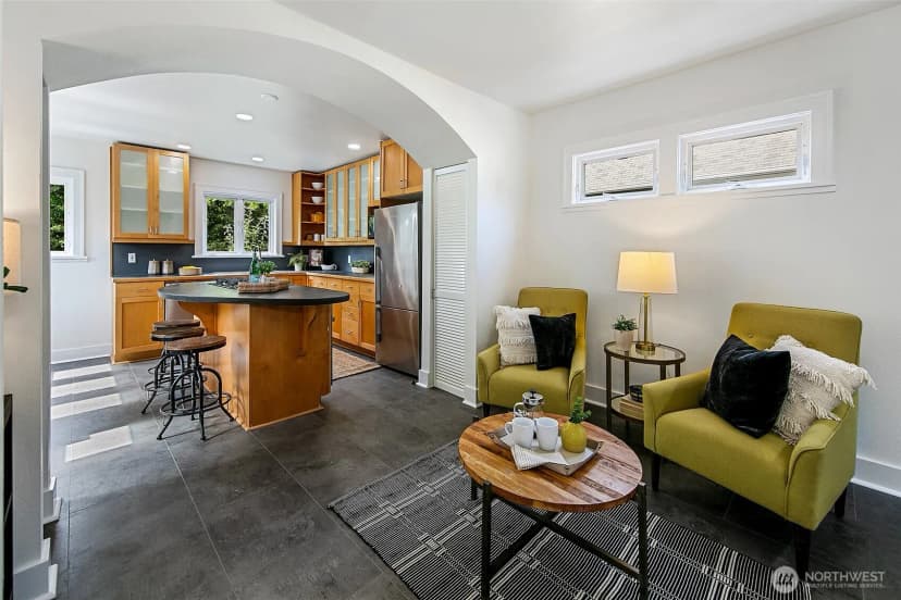 Property photo for 6241 28th Avenue Ne, Seattle photo 8