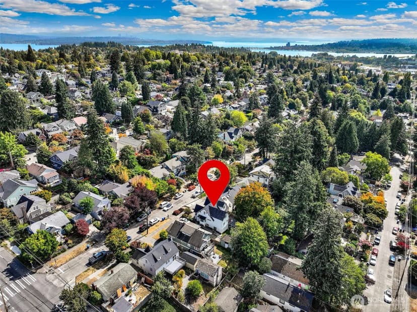 Property photo for 6241 28th Avenue Ne, Seattle photo 34